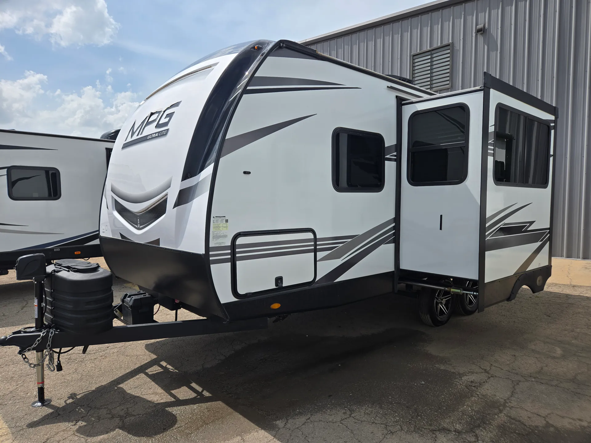 2023 Cruiser RV MPG 1900RB - Photo 4