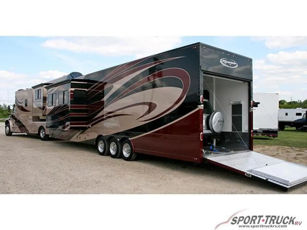 2016 Renegade Garage and Living Quarters RST44TA - Photo 2