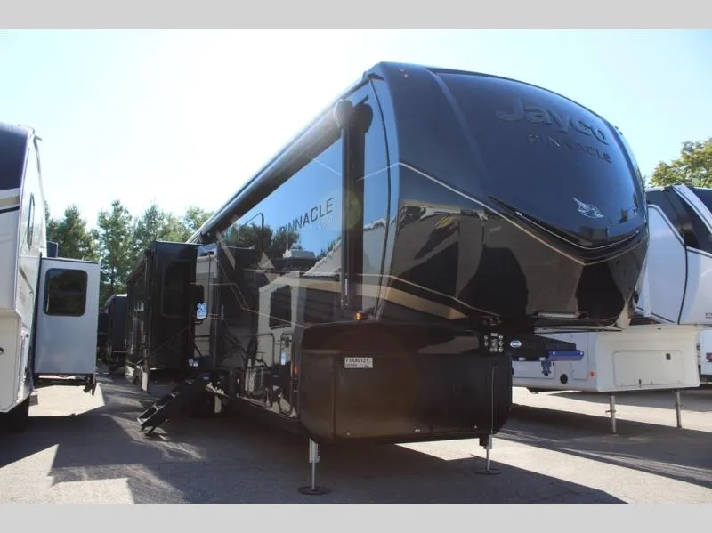 2026 Jayco Pinnacle 38FBRK - Photo 3