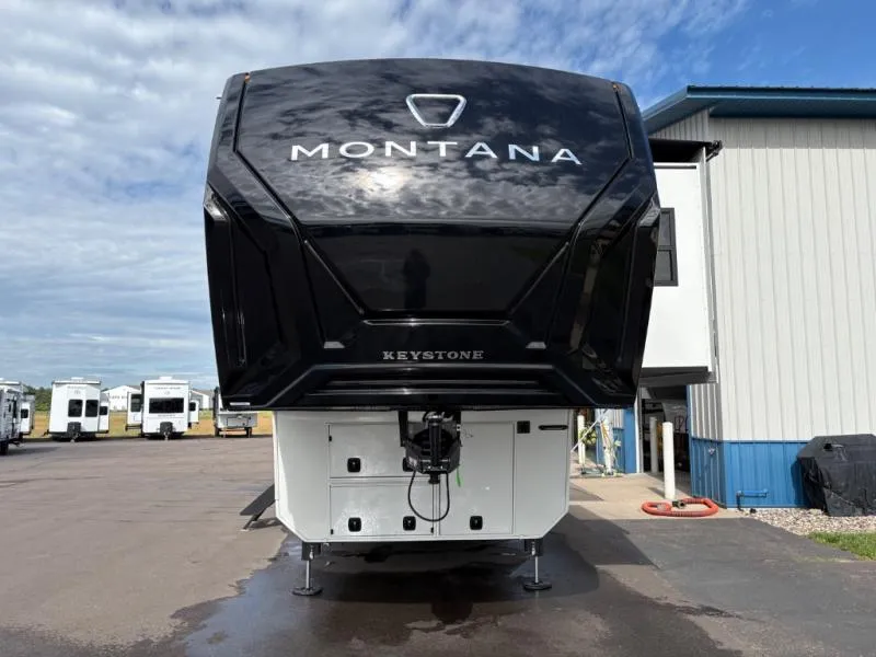 2027 Keystone Montana 3100RL - Photo 3