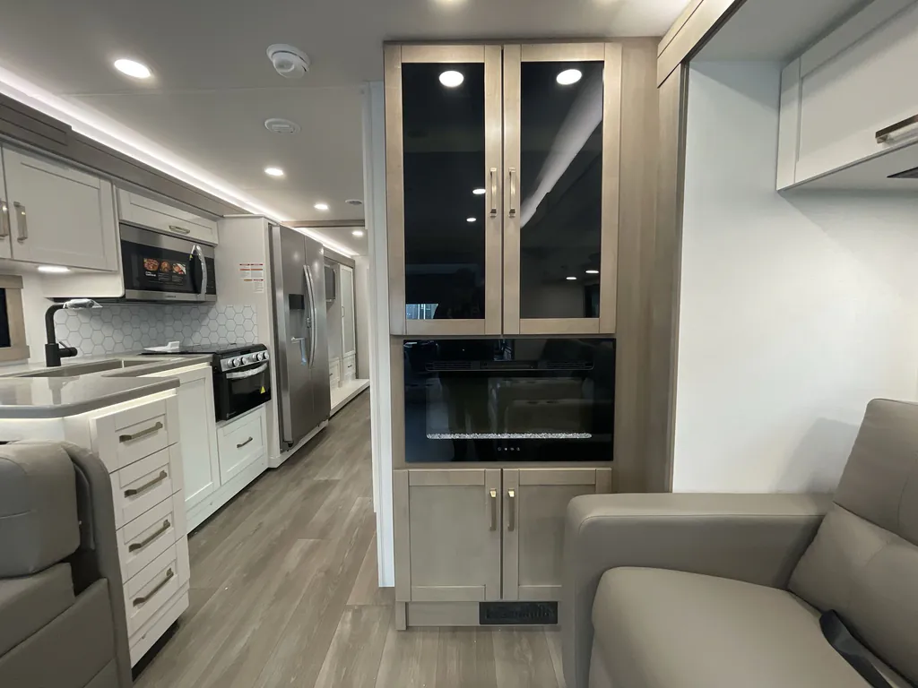 2027 Entegra Coach Vision XL 36C, Photos photo 29