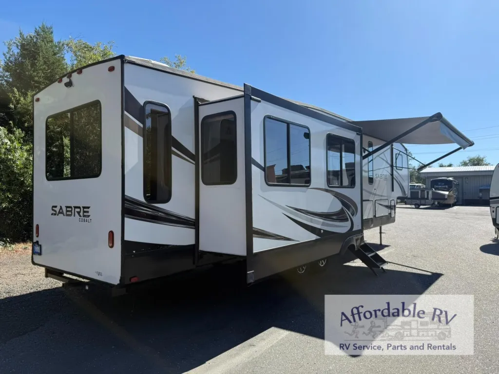 2022 Forest River Sabre 36BHQ, Photos photo 6