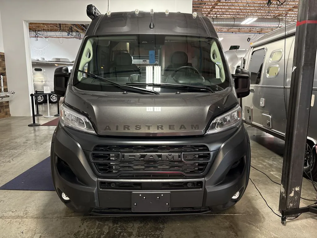 2027 Airstream Rangeline 21PL - Photo 4
