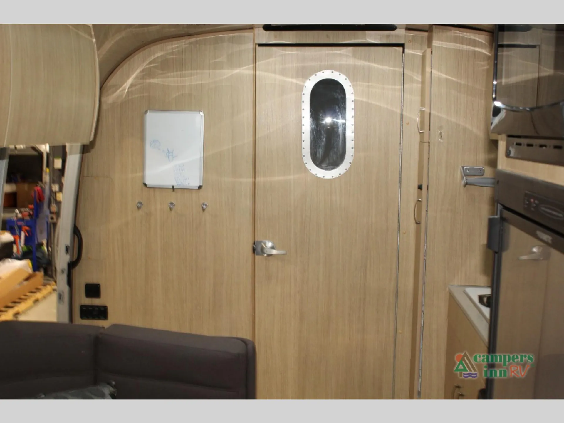 2020 Airstream Flying Cloud 23CB - Photo 3