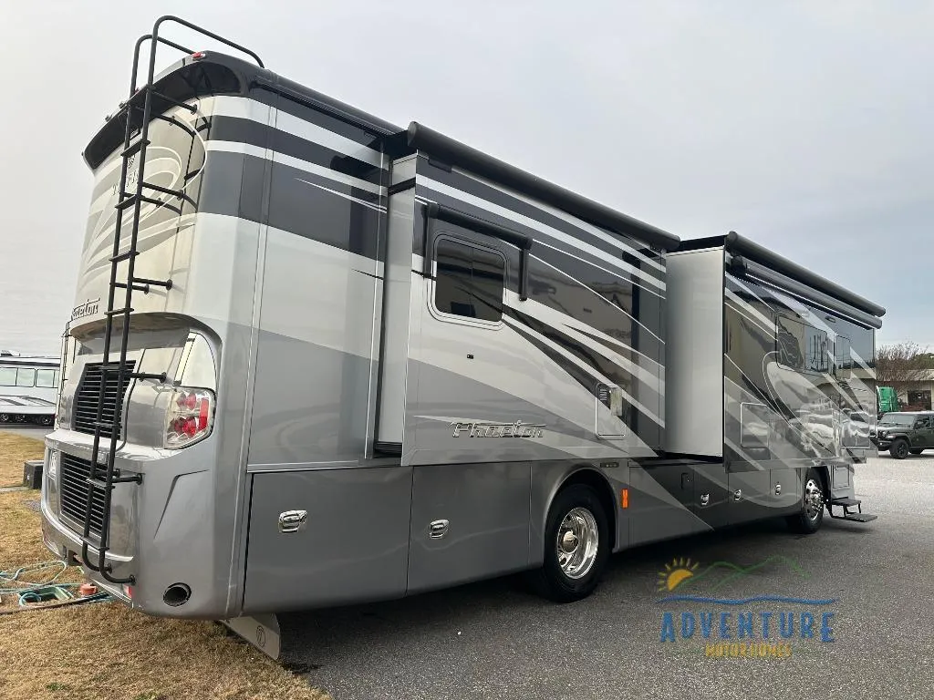 2017 Tiffin Phaeton 36 GH - Photo 4
