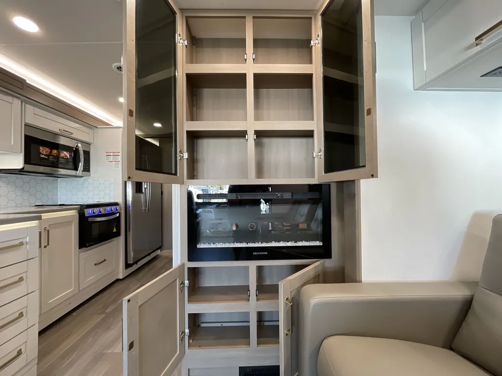 2027 Entegra Coach Vision XL 36C, Photos photo 47