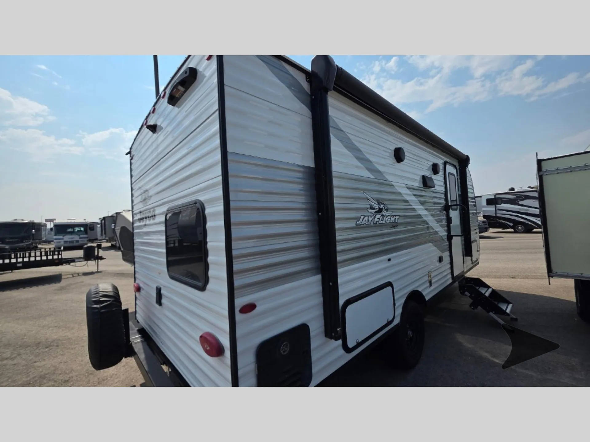 2025 Jayco Jay Flight 197MBW - Photo 3