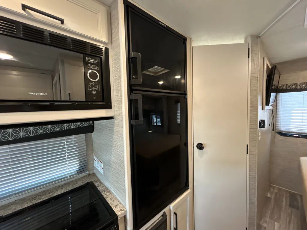 2022 Thor Motor Coach Freedom Elite 22FE, Photos photo 8