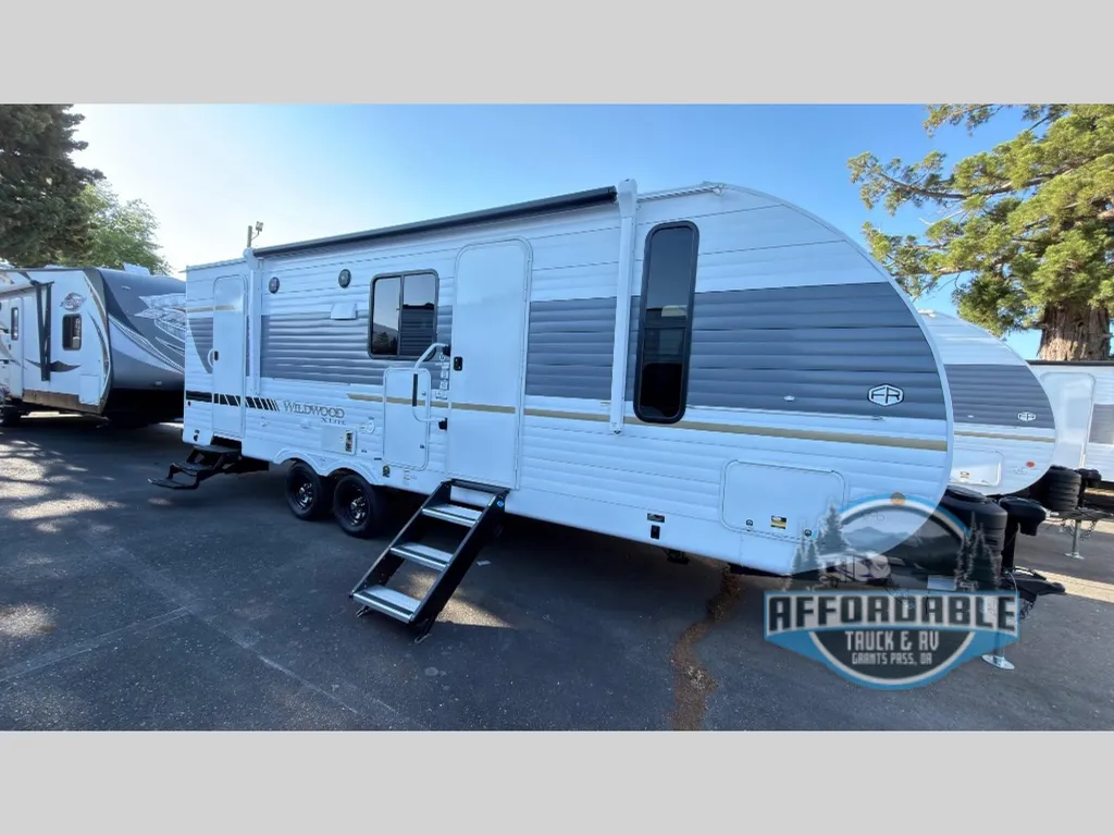 2026 Forest River RV Wildwood X-Lite 241BHXL, Photos photo 4