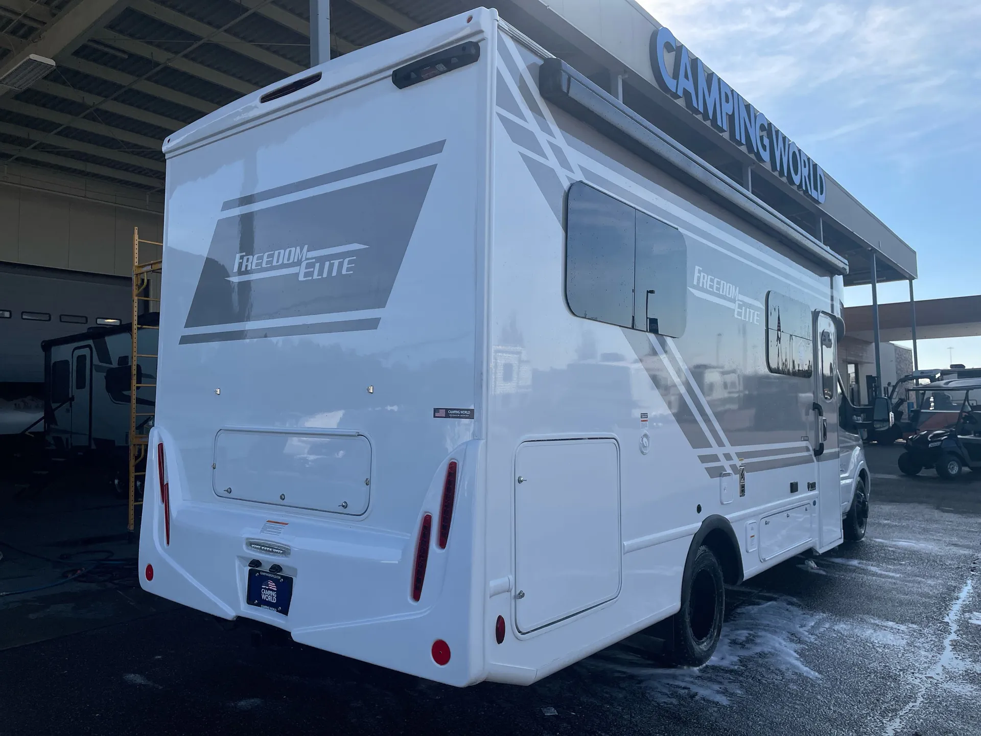 2026 Thor Motor Coach Freedom Elite Transit 24KE — living area main