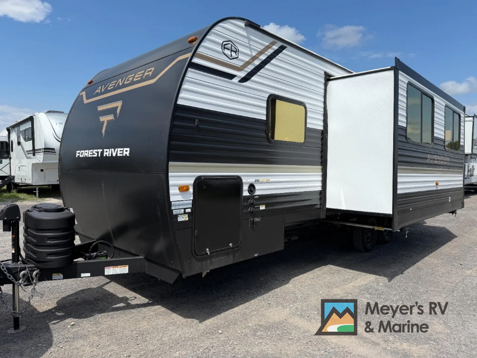 2027 Forest River Avenger 25RBS dealer photo 2 from Meyer's RV