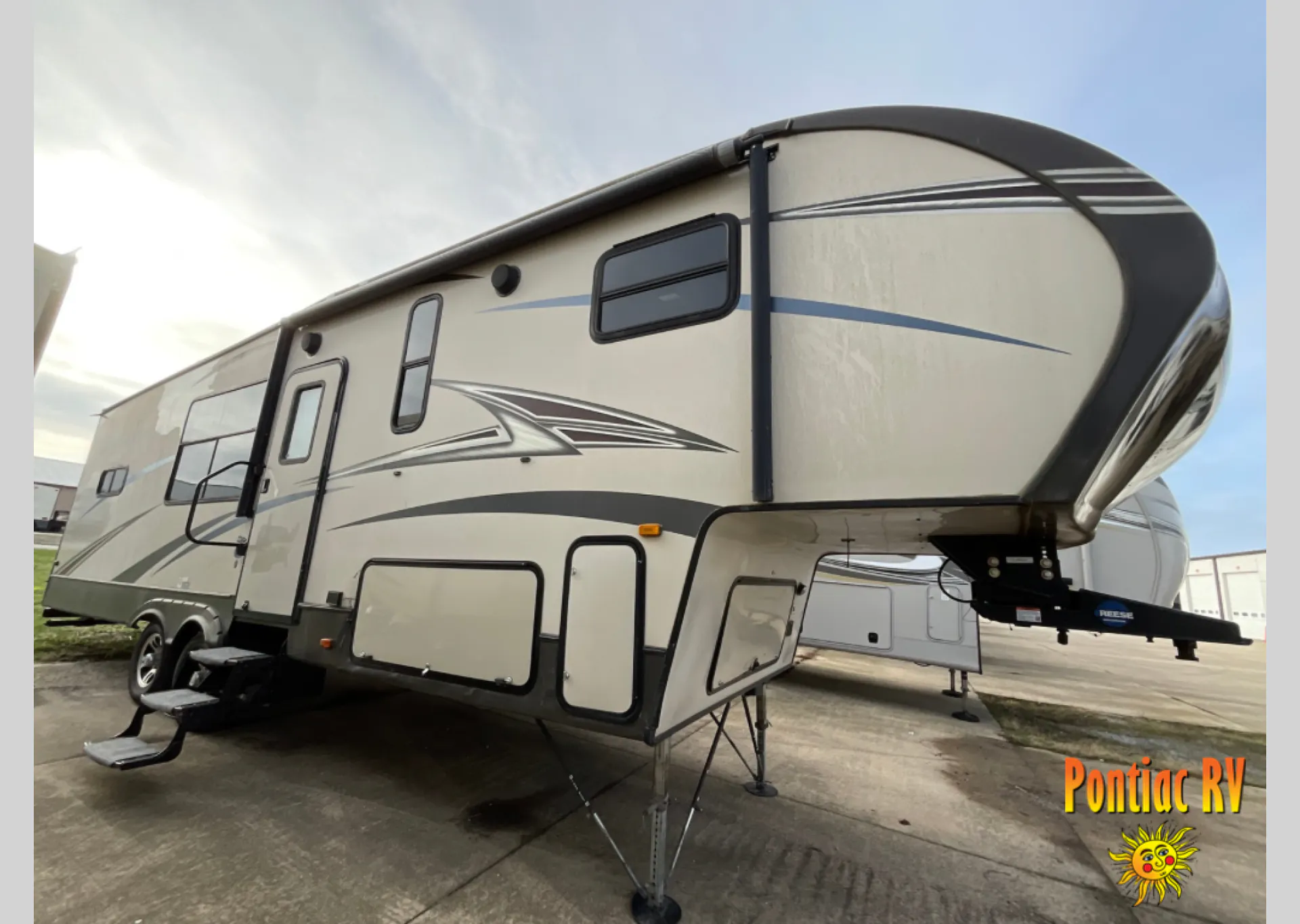 2015 Prime Time Crusader Lite 27RK - Photo 2