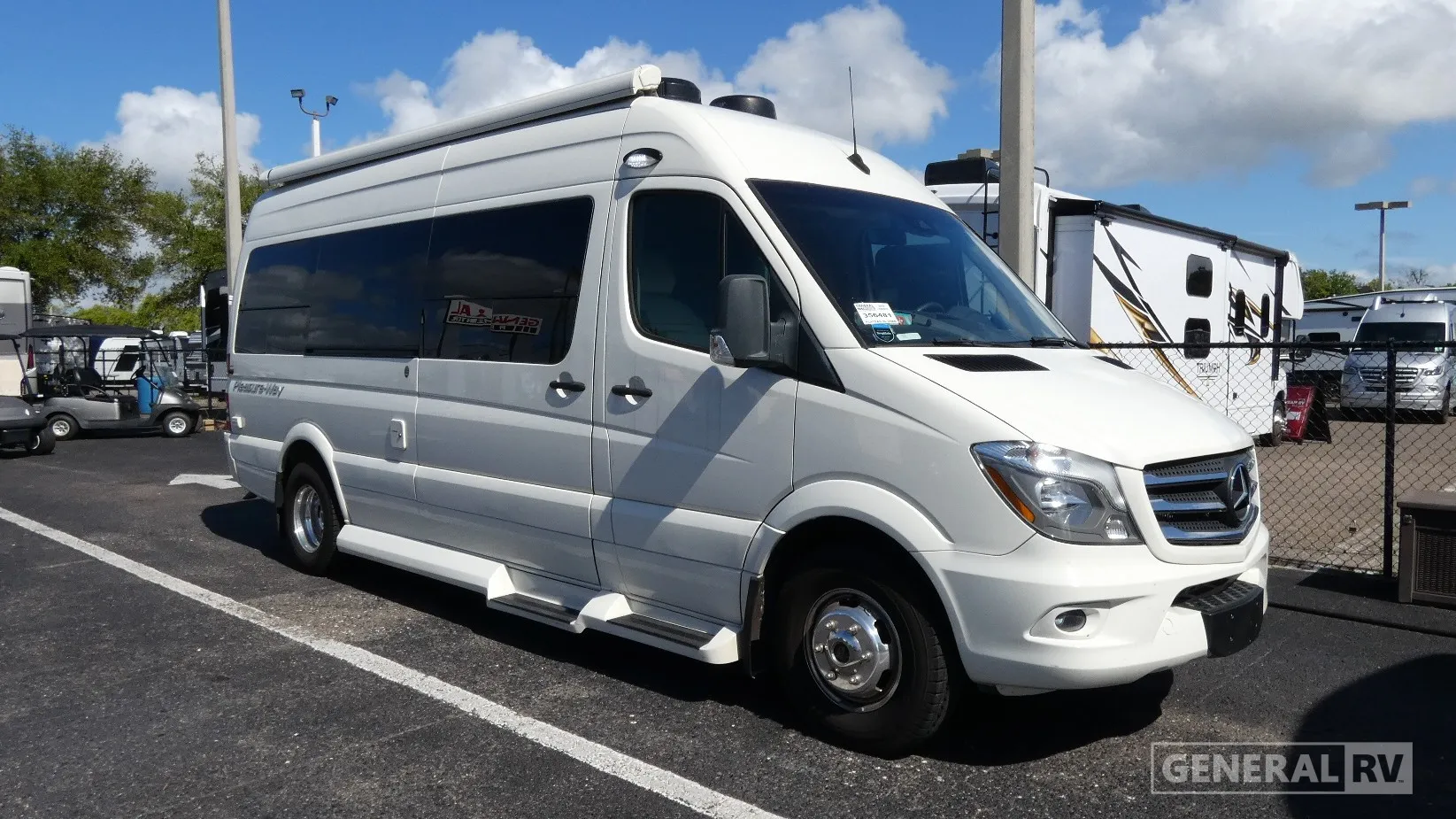 2019 Pleasure Way Plateau FL STD. MODEL - Photo 2
