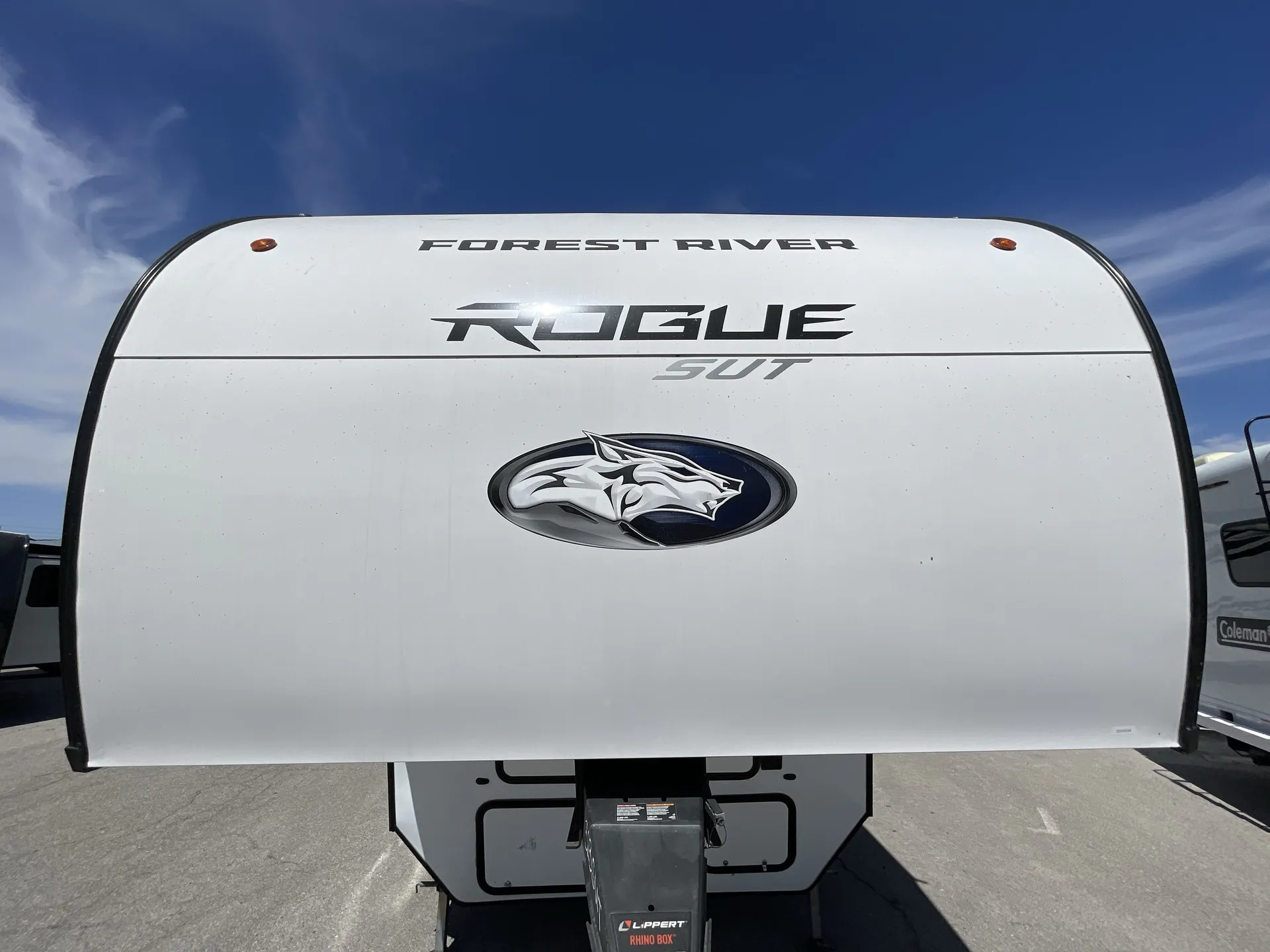 2025 Forest River Vengeance Rogue SUT 323SUT — front