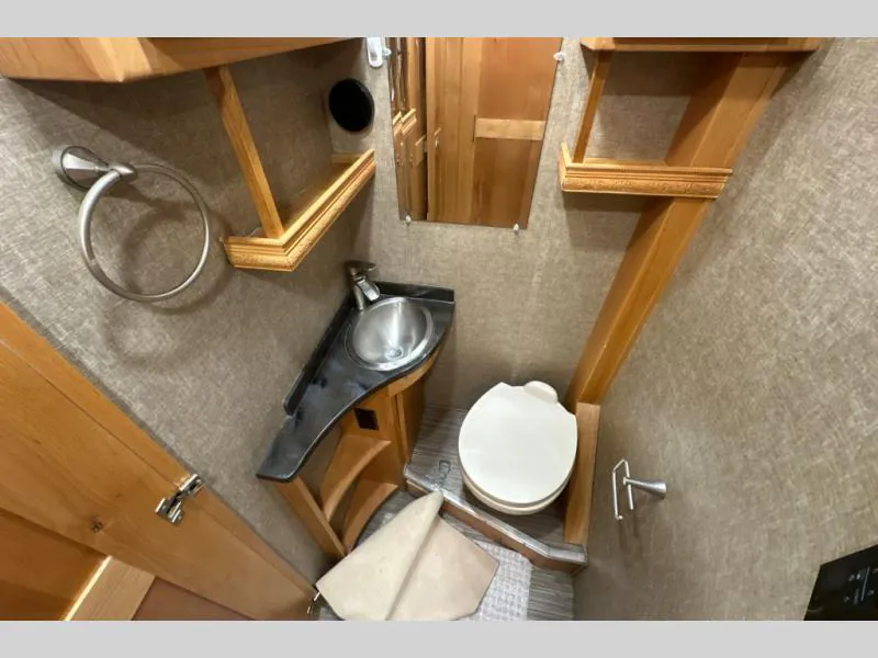 2018 Tiffin Wayfarer 24 BW, Photos photo 13