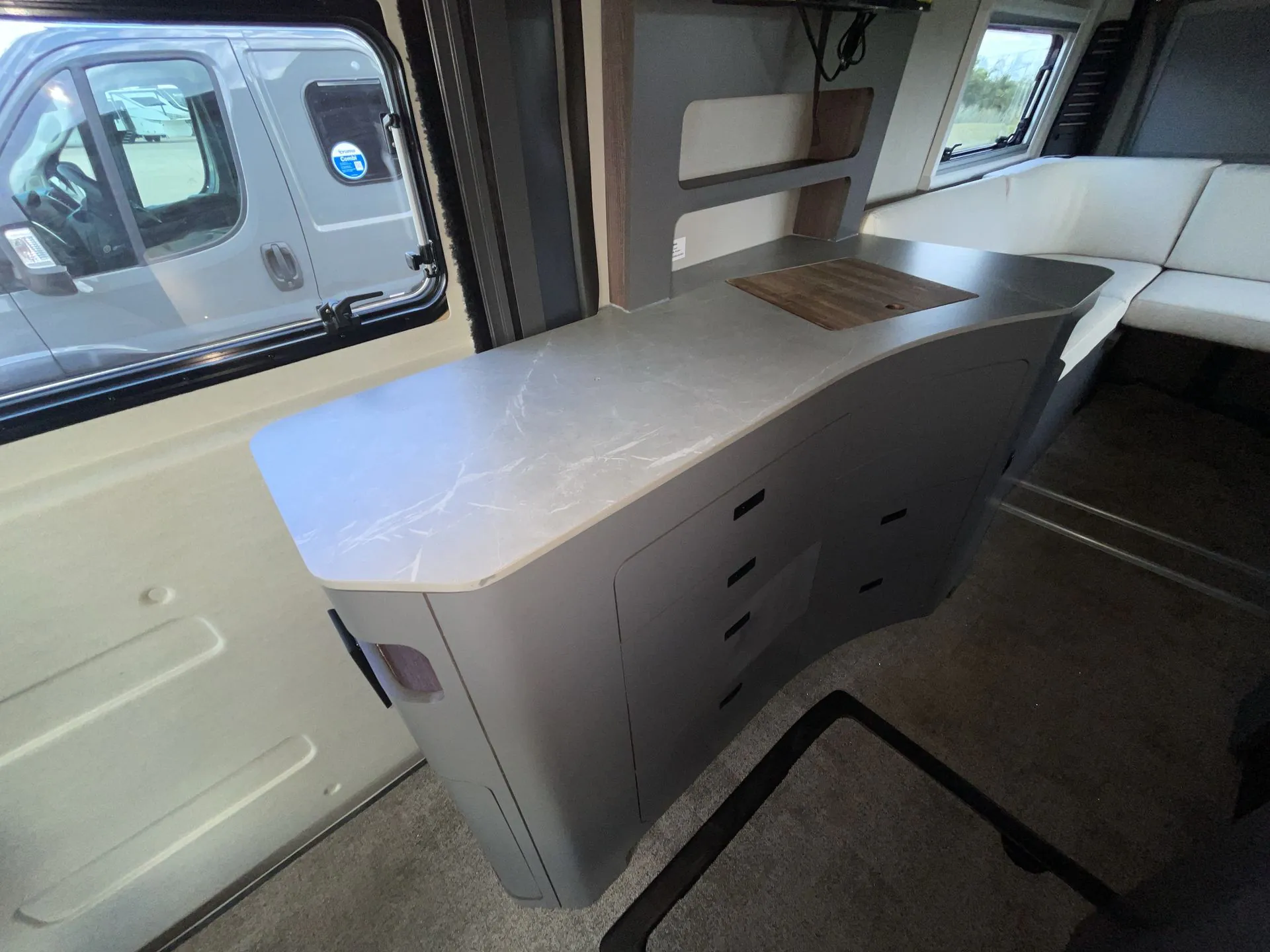 2026 Grand Design Lineage Series VP LVP2 - Photo 4