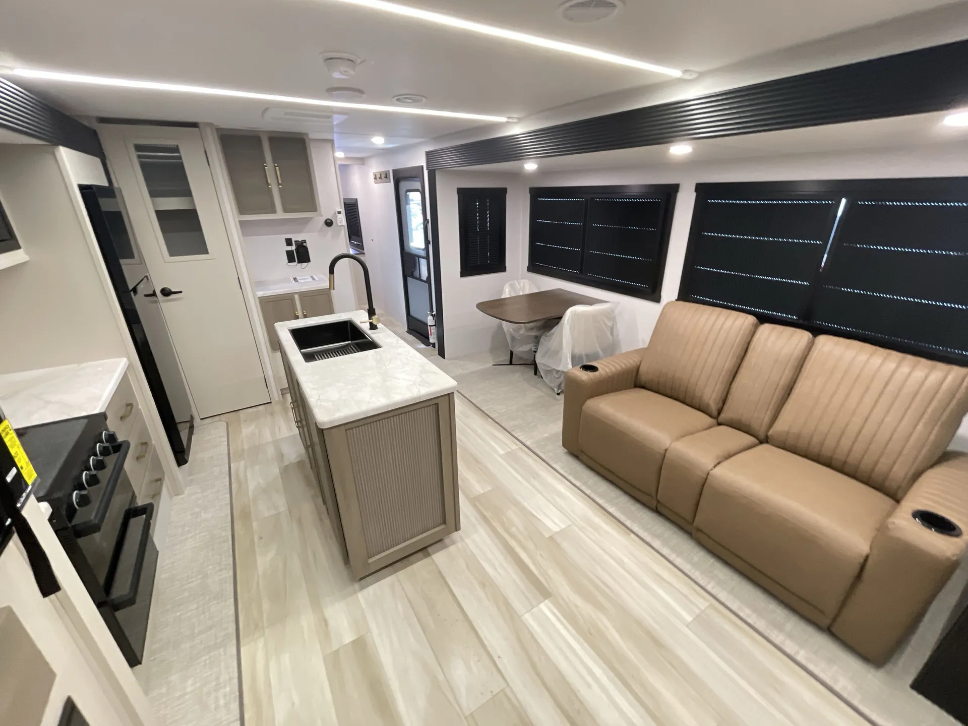 2027 Forest River Wildwood Heritage Glen 308RL — living area main
