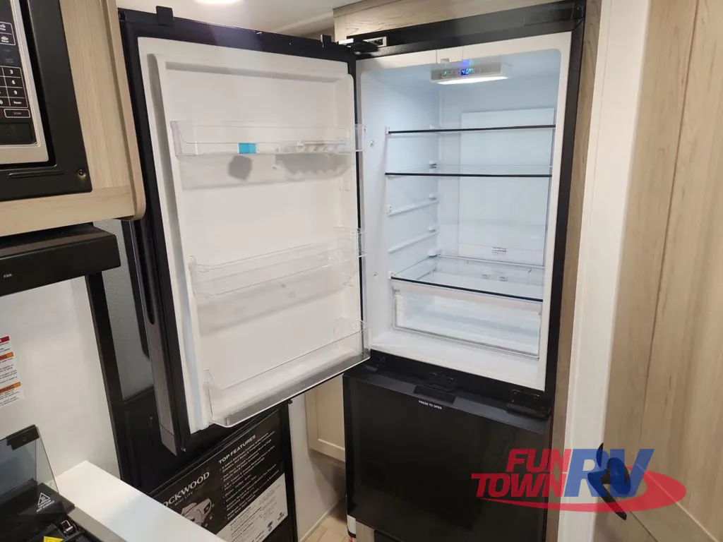 2026 Forest River Rockwood Mini Lite 2109S, Photos photo 15