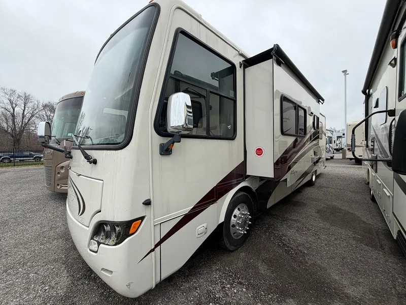 2013 Tiffin Motorhomes Allegro Breeze Used    32 BR - Photo 2
