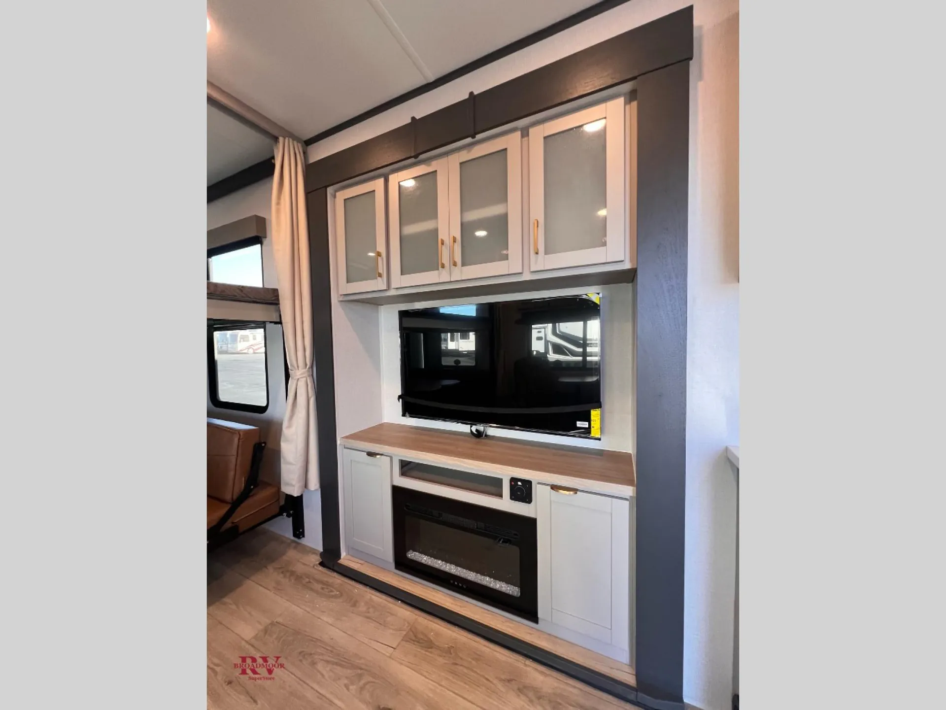 2027 Forest River Stealth 2600 - Photo 3