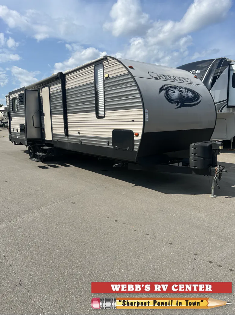 2018 Forest River Cherokee 304BH - Photo 2