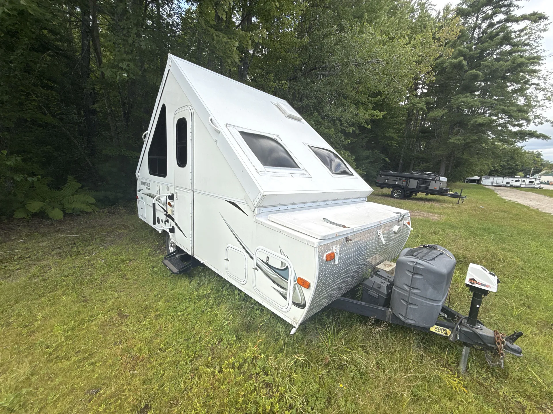 2014 Forest River Rockwood Hard Side A128S - Photo 2