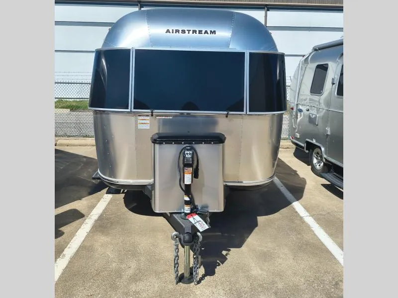 2026 Airstream Bambi 16RB - Photo 3