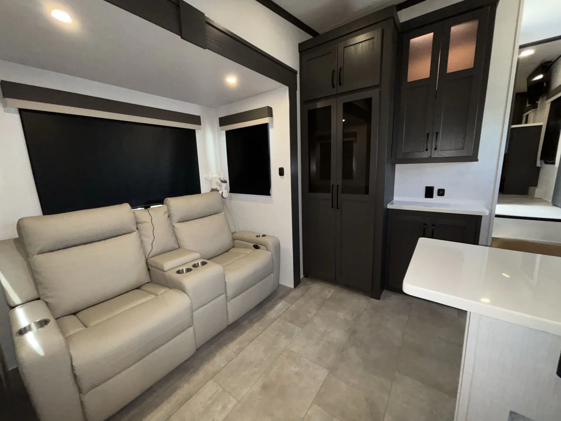 2025 Forest River Flagstaff Classic F281RK — living area main