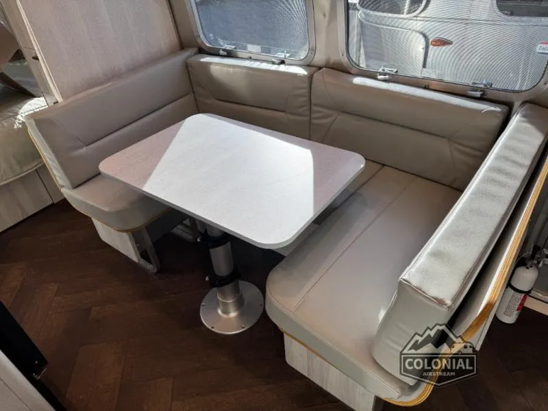 2026 Airstream International 23FB - Photo 4