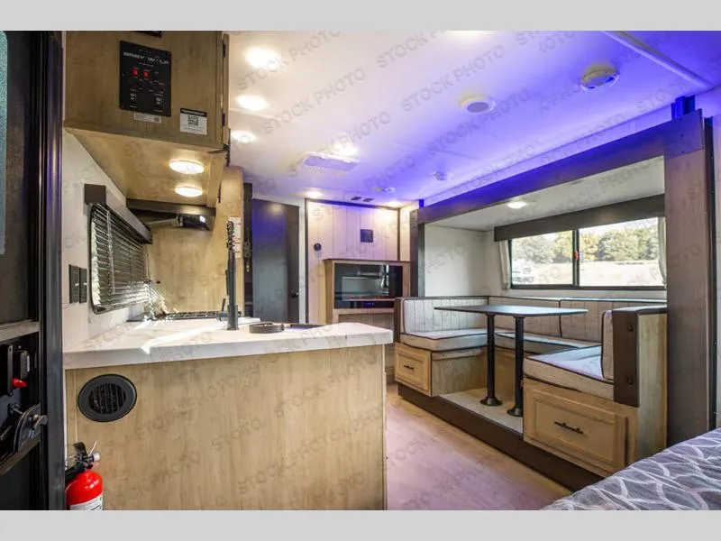 2027 Forest River Cherokee Grey Wolf 27RR - Photo 4