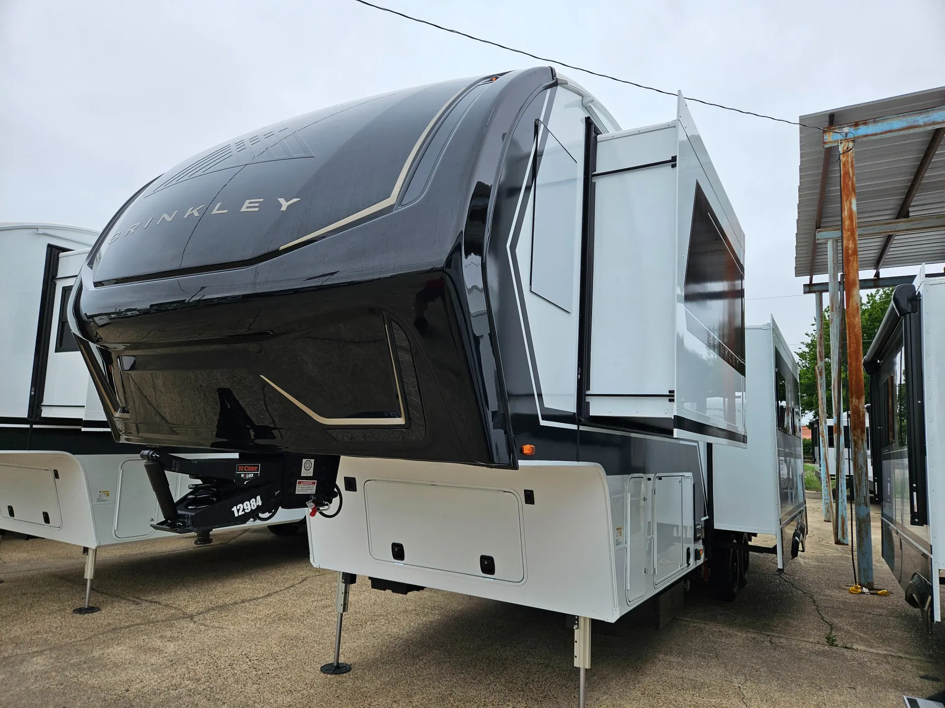 2026 Brinkley Model Z 3210 - Photo 3
