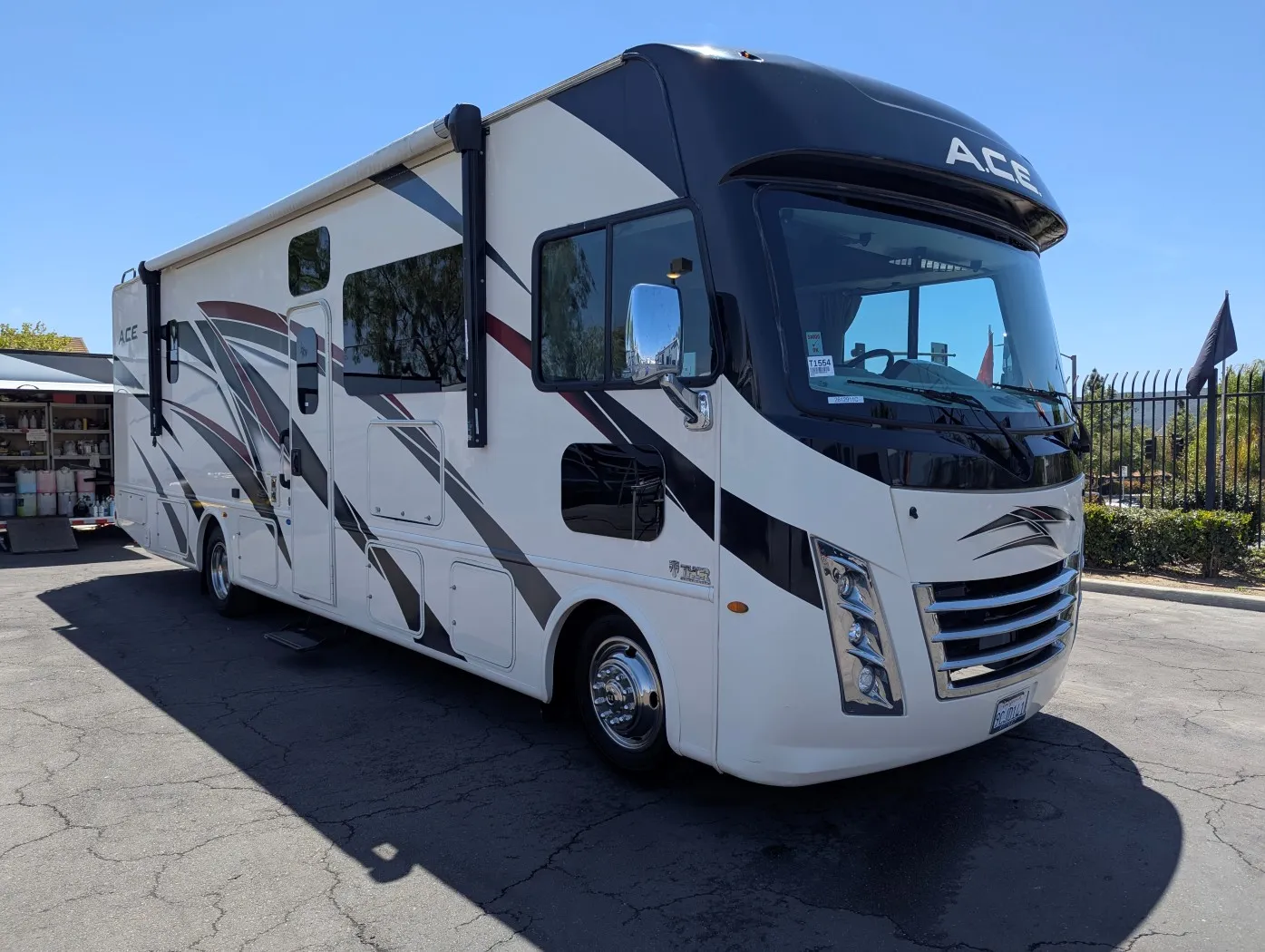 2022 Thor Motor Coach A.C.E 32.3 - Photo 2