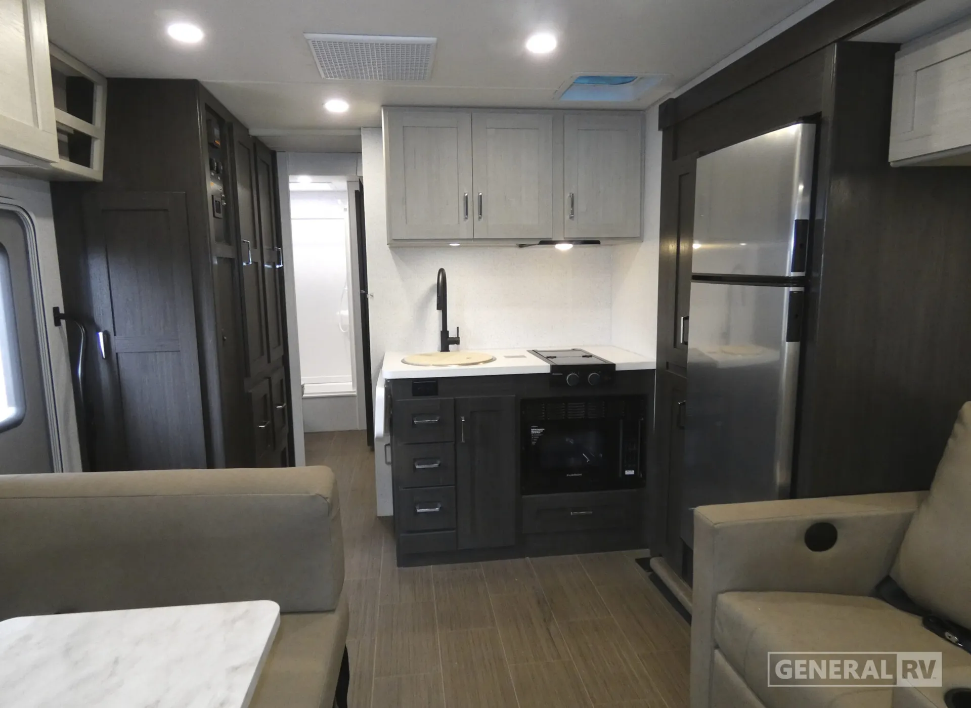 2027 Winnebago Sunflyer 26FE - Photo 3