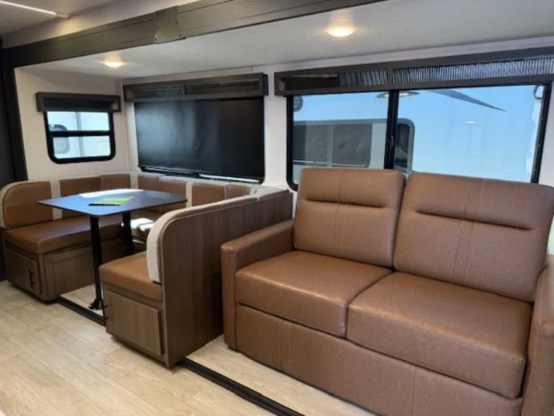 2026 Forest River Wildcat ONE 281QBEDS - Photo 4