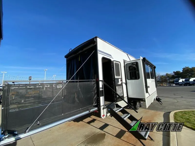 2025 KZ Durango 341RPT - Photo 3