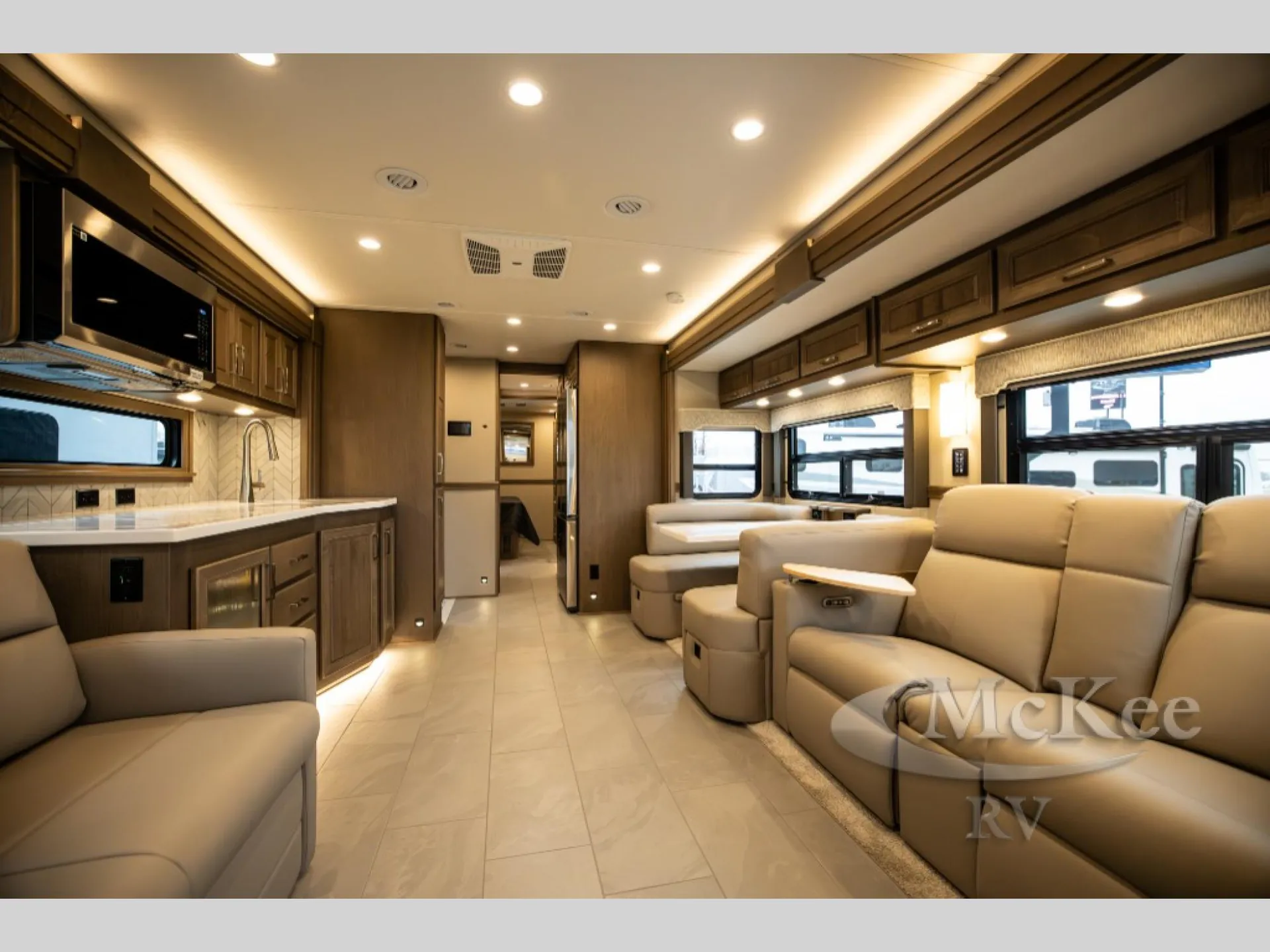 2026 Renegade RV Verona LE 40LTS - Photo 3