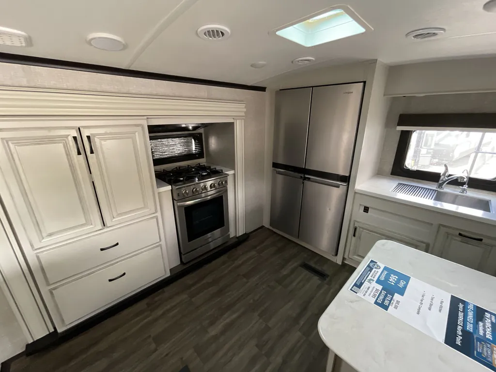 2022 Jayco North Point 380RKGS, Photos photo 7