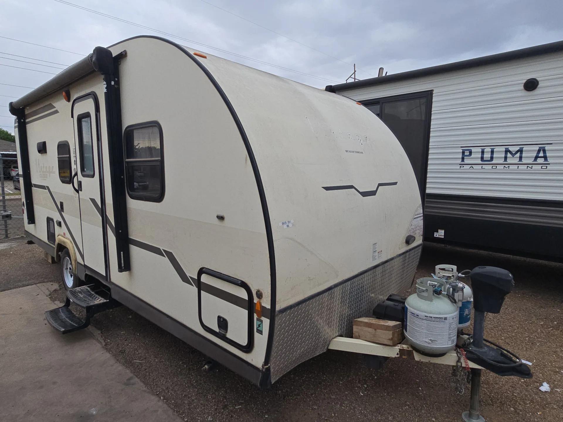 2018 Gulf Stream Vintage Cruiser 19BFD - Photo 2