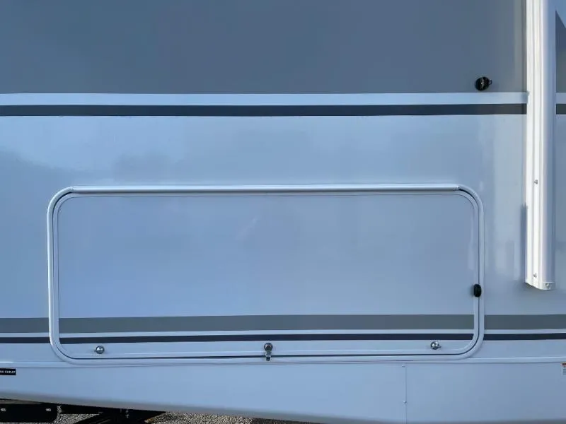 2026 Coachmen Freedom Express Select 30SE, Photos photo 7