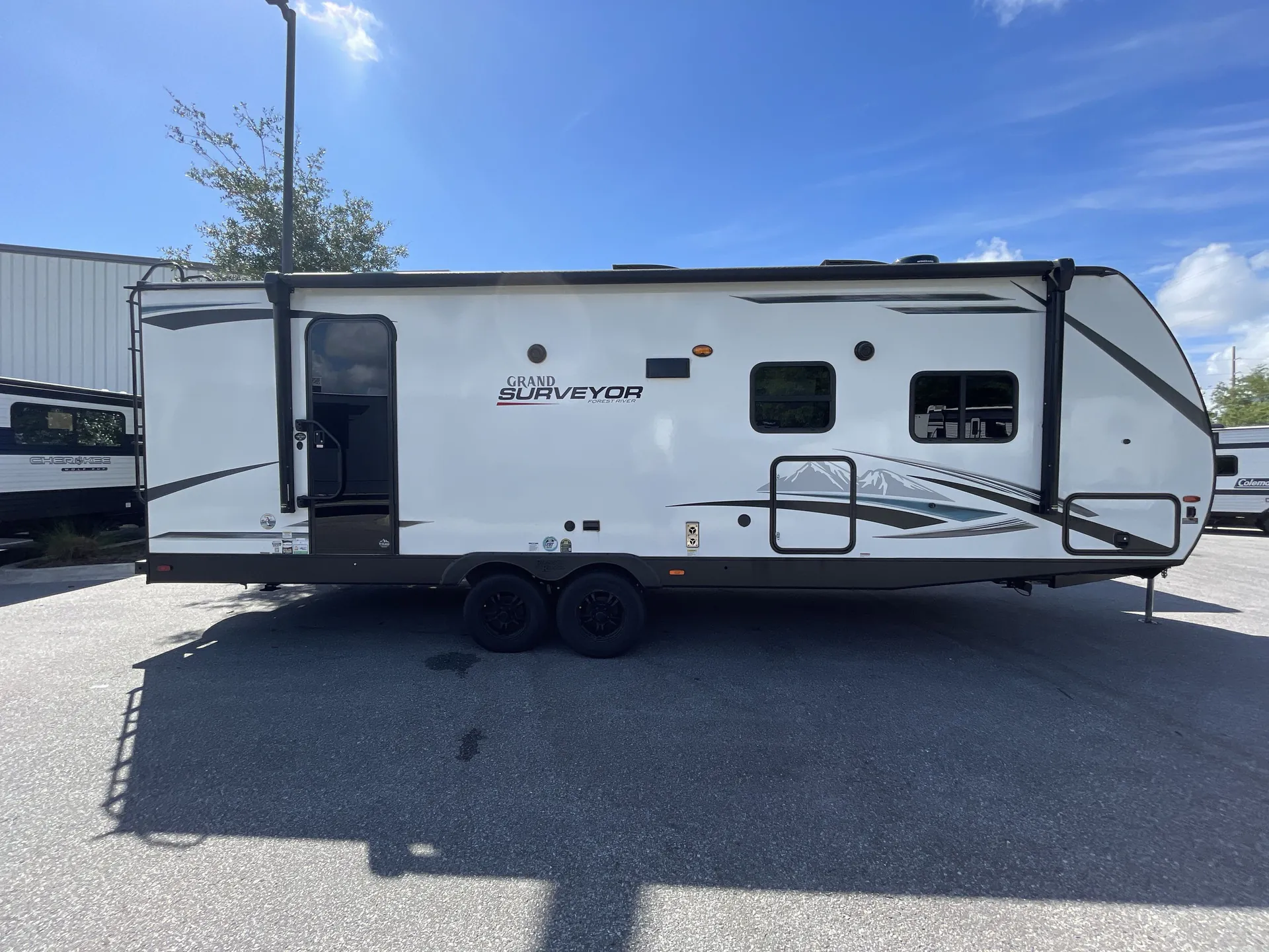 2023 Forest River Grand Surveyor 267RBSS - Photo 2