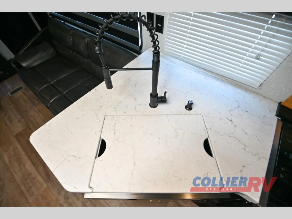 2021 Forest River Cherokee 274BRB, Photos photo 12
