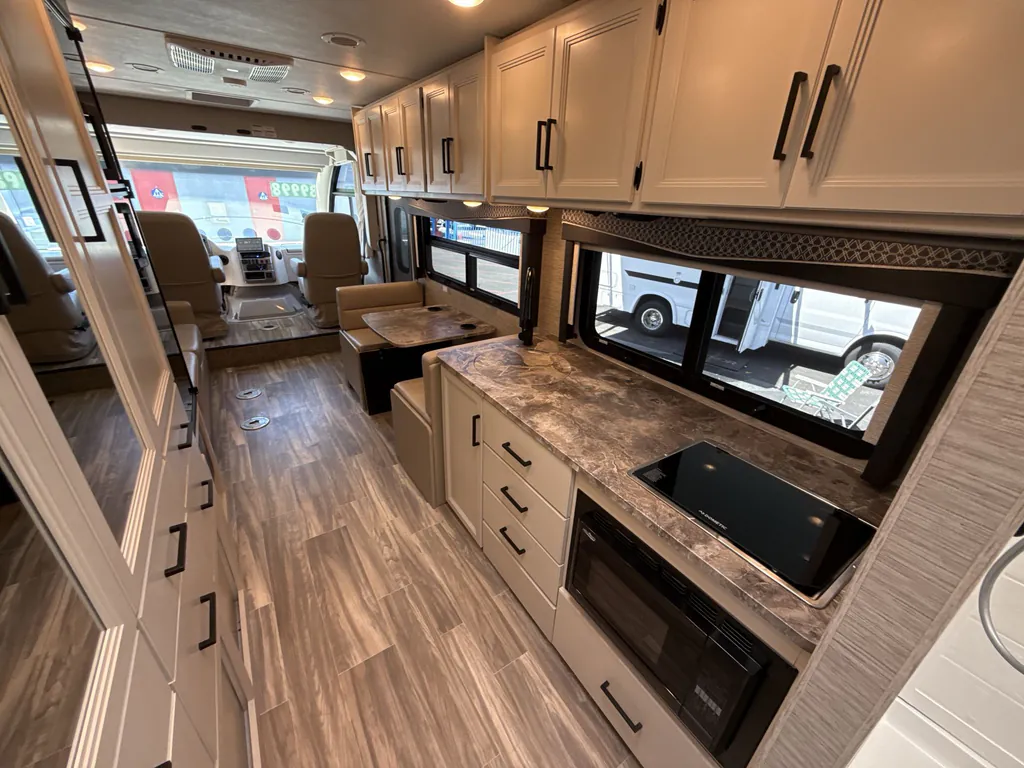2023 Thor Motor Coach Vegas 24.3, Photos photo 22