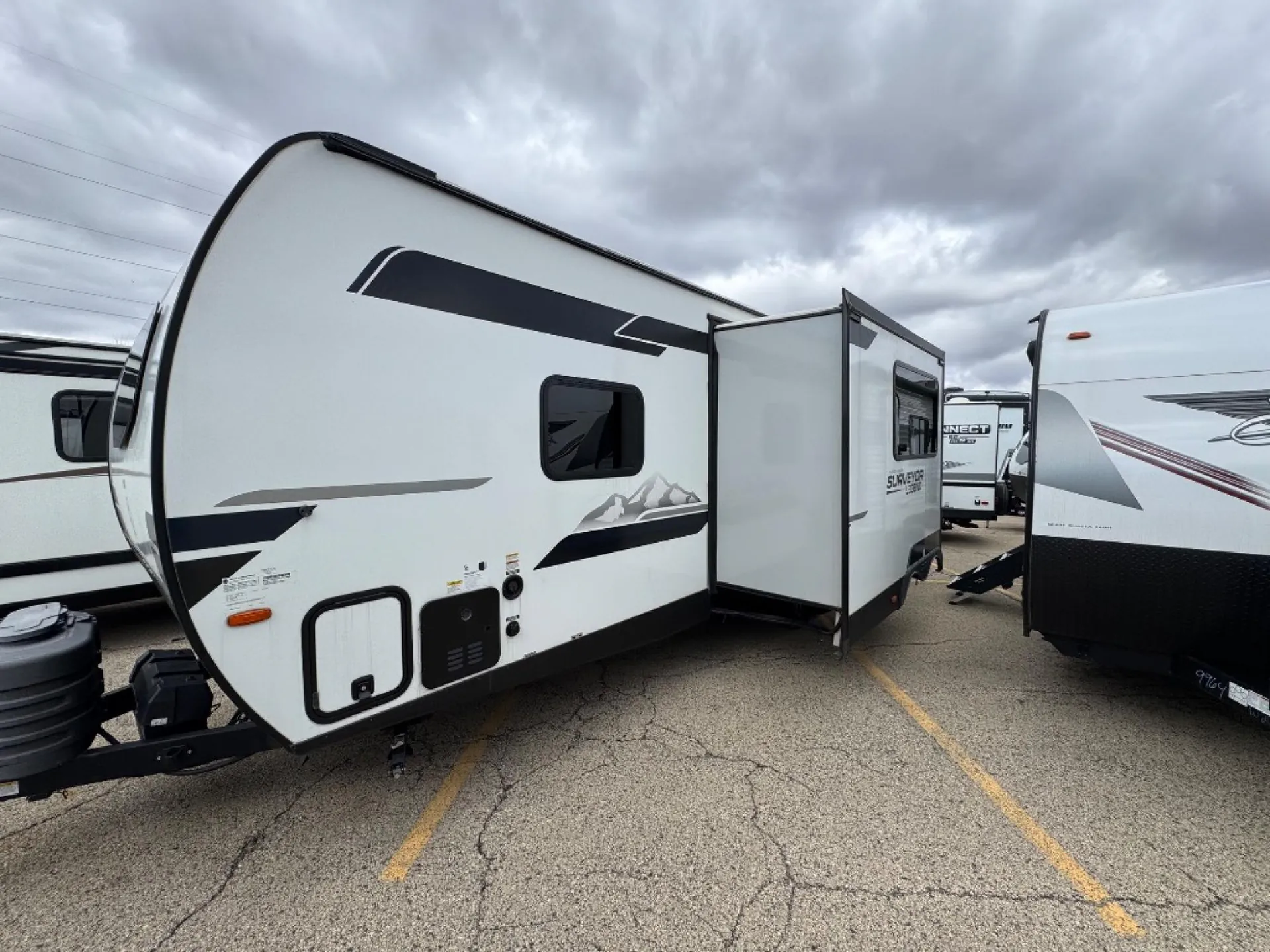 2024 Forest River Surveyor Legend 260BHLE - Photo 4