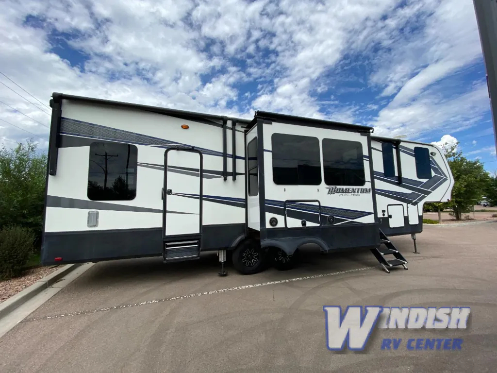 2018 Grand Design Momentum 351M, Photos photo 5