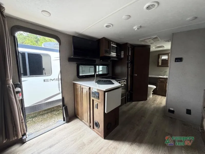 2020 Forest River Flagstaff Micro Lite 25BDS - Photo 4