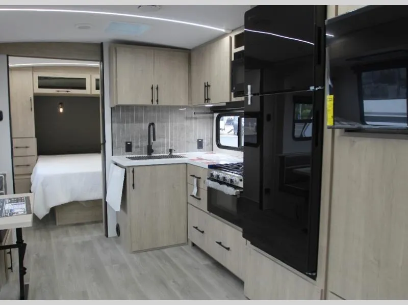 2026 Grand Design Imagine 2600RB - Photo 4