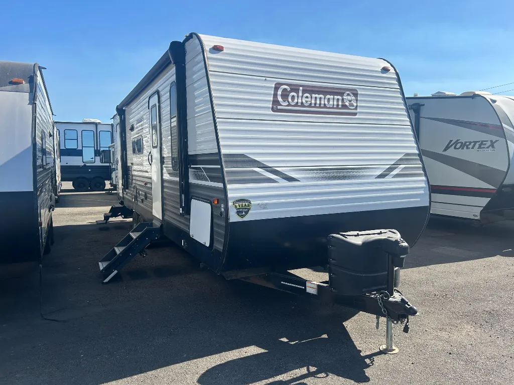 2023 Dutchmen Coleman Lantern 263BH dealer photo 1 from Beaumont RV