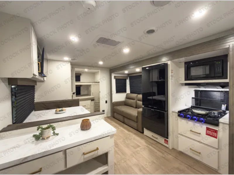 2027 Grand Design Transcend 295QBT - Photo 3