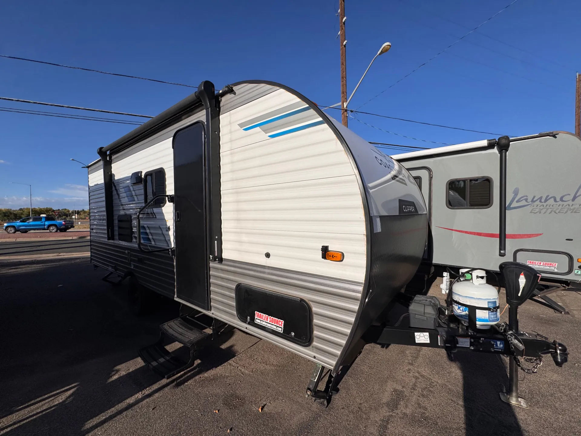 2025 Coachmen Clipper Travel Trailers 18BH - Photo 2