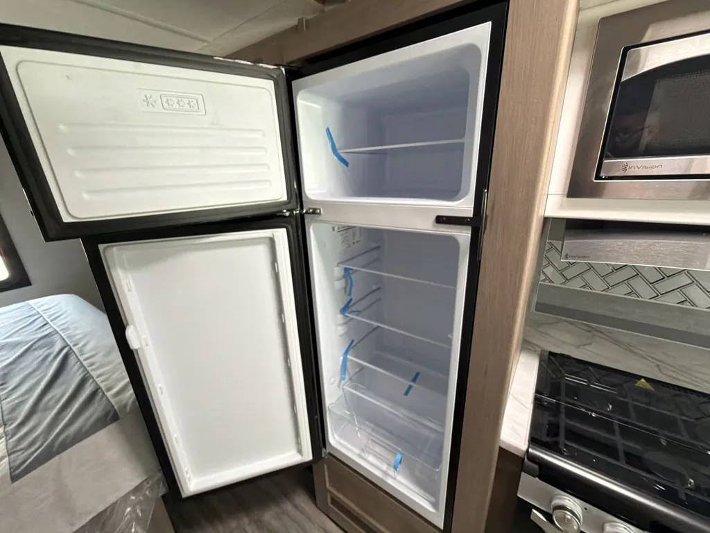 2024 Thor Motor Coach Freedom Traveler A29, Photos photo 9